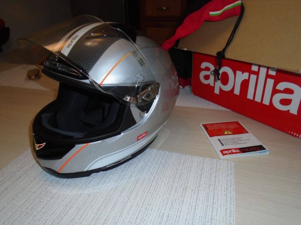 Aprilia motorkerkpr buksisak S mret elad