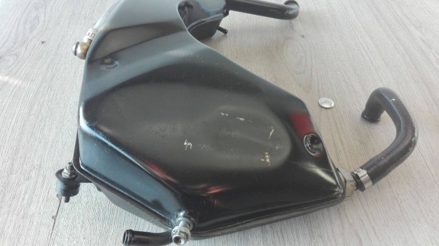 Aprilia rst 1000 futura 01' 25000km olajtartály 723