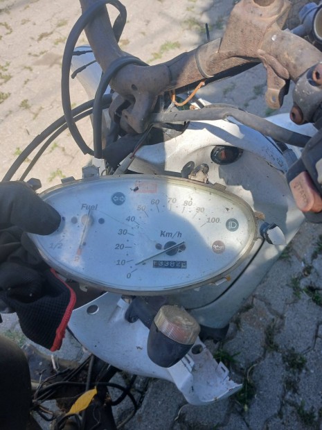 Aprilia scarabeo 50cc bontasra