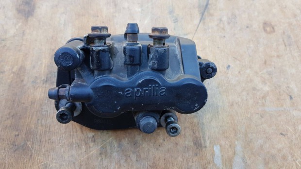 Aprilia scarabeo light 125 - 200 els fknyereg
