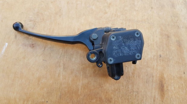 Aprilia scarabeo light 125 - 200 főfékhenger balos
