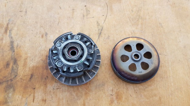 Aprilia scarabeo light 400 kuplung