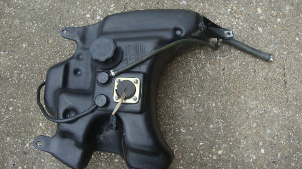 Aprilia sr komplett tank elad!