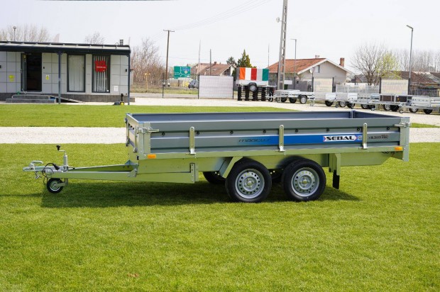 �prilisi akci� - �j ut�nfut� (330x150cm) +rendsz�m Szegeden 874.000 Ft