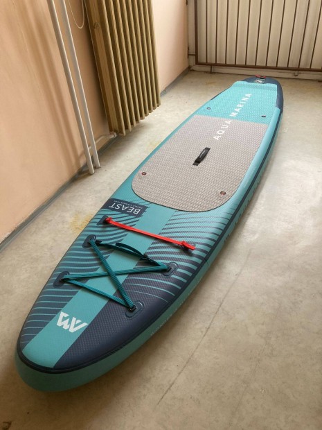 Aqua Marina Beast, kajak üléssel, Scoprega üvegszálas kajakevezővel