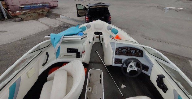 Aquatron 190 BR