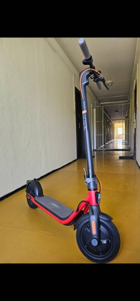 Ár alatt Ninebot D28 elektromos roller