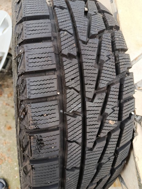 r alatt srgsen BMW , Skoda felnik gumik