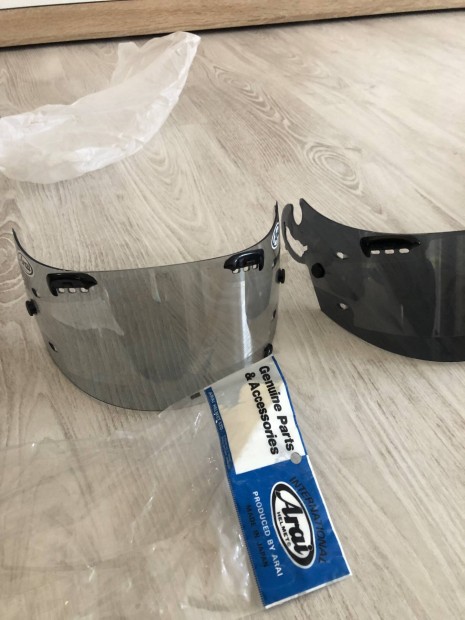 Arai buk�sisak plexi 2db egyben!