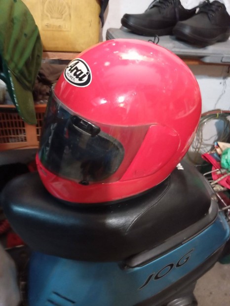 Arai retró bukósisak