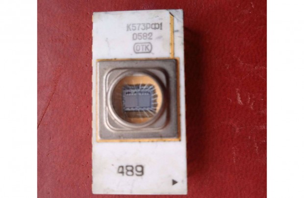 Arany , kermia EPROM , K573RF1 , orosz , gold pin , j
