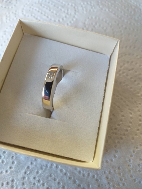 Arany gyűrű aranygyűrű 18-kar fehér arany eladó.