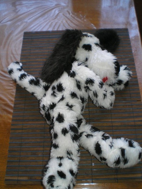 Aranyos pl�ss figura nagyobb m�retben kutya 35 cm