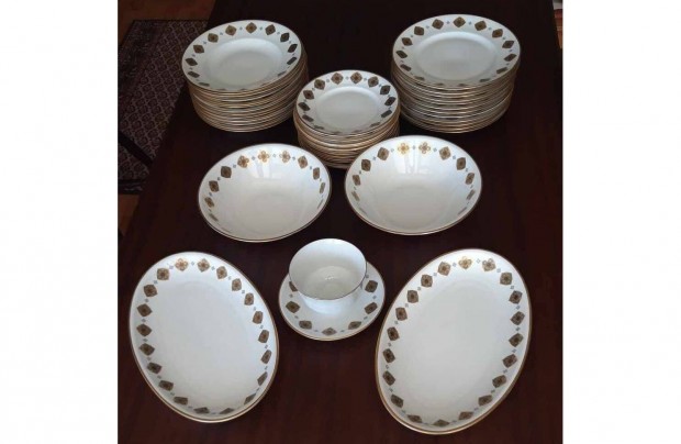 Aranyozott arany mintás Reichenbach német porcelán étkészlet eladó