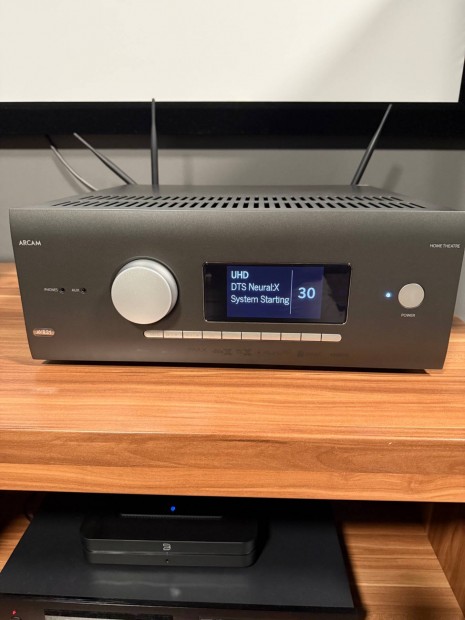 Arcam AVR21 hzimozi erst