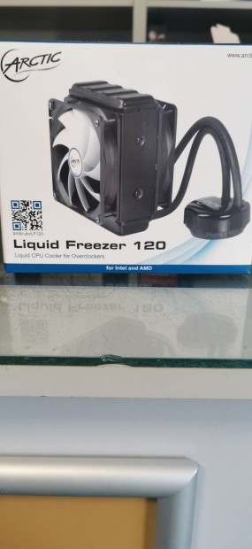 Arctic Liquid Freezer 120 Vzhts
