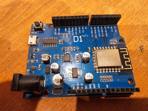 Arduino Uno kompatibilis D1 fejlesztpanel (j)