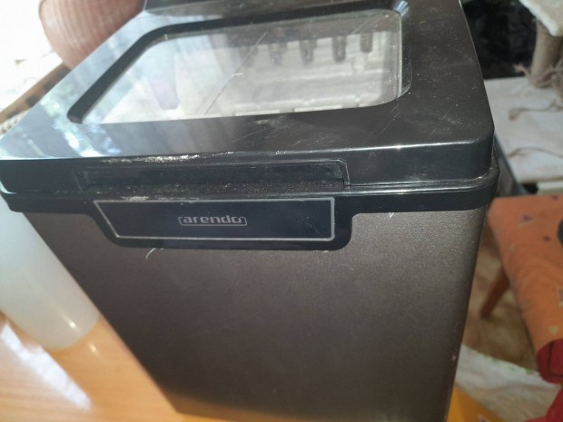 Arendo jégkocka készítő jégkockakészítő