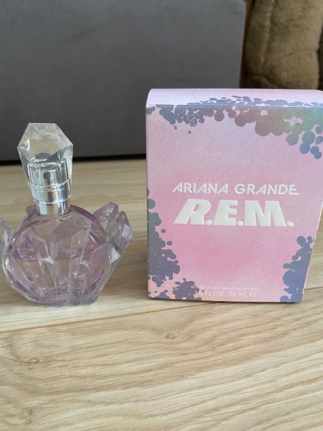 Ariana Grande R.E.M parfm