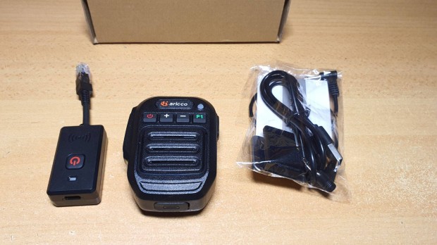 Aricco (Abbree) K8 bluetooth mikrofon Yaesu rdikhoz