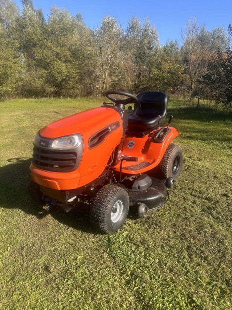 Ariens fnyr traktor 20 lers