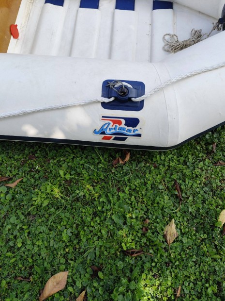 Arimar gumicsnak elad