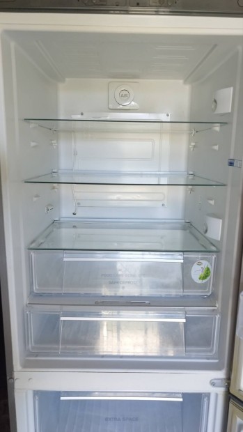 Ariston 450 literes No frost hűtőszekrény fagyasztó