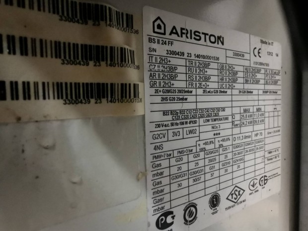 Ariston Bs II FF combi kazn 