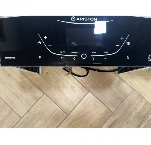 Ariston Genius One 24 Kw alkatrészek