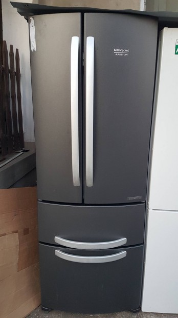 Ariston Hotpoint 389 literes kombinlt ht 