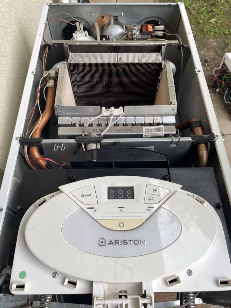 Ariston clas system 15 FF turbs ft