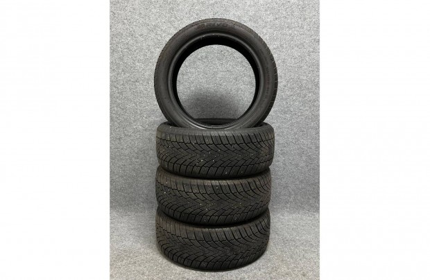 Arivo 195/45r16 195/45 r16 téli gumi