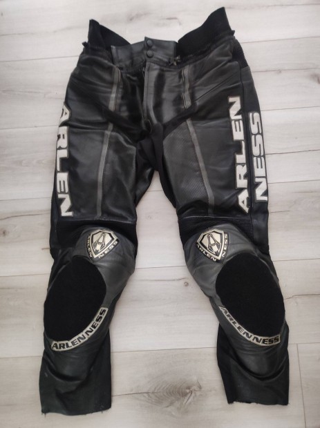 Arlen Ness motoros b�rnadr�g 54, L-es