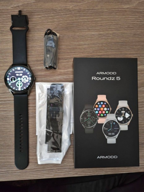 Armodd Roundz 5 fekete okosóra