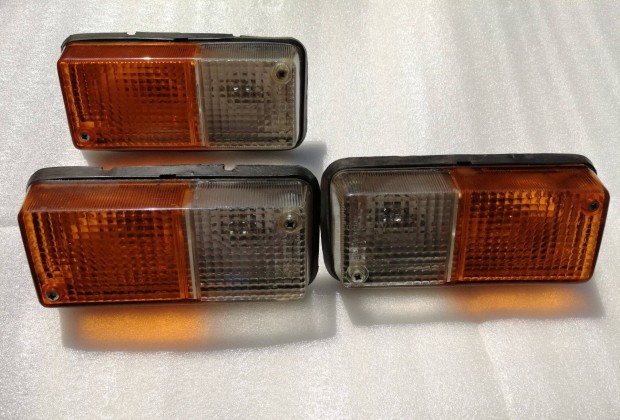 Aro els� index villog� ir�nyjelz� �j