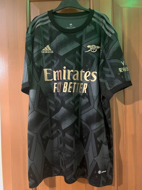 Arsenal 22/23 rep away kit