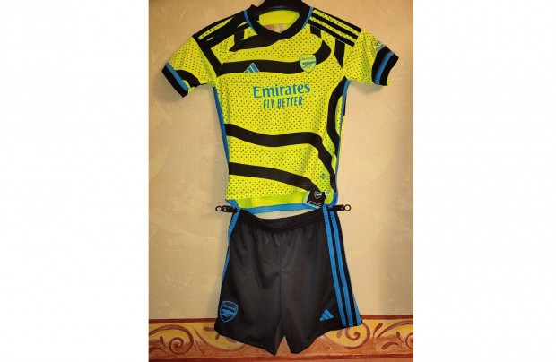 Arsenal neonzöld fekete eredeti adidas 23-24 gyerek szett (116)