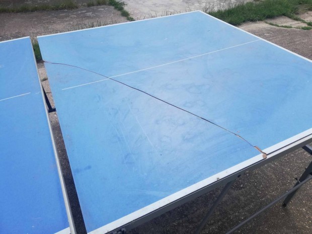 Artengo ping-pong asztal srlt kltri pingpong asztal 