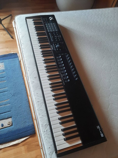 Arturia Keylab 88 Mkii Black Edition midi billentyzet