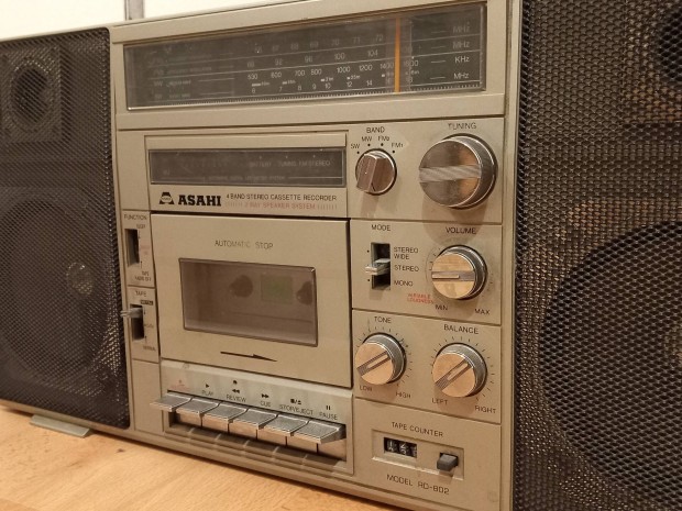 Asahi retro rádió magnó