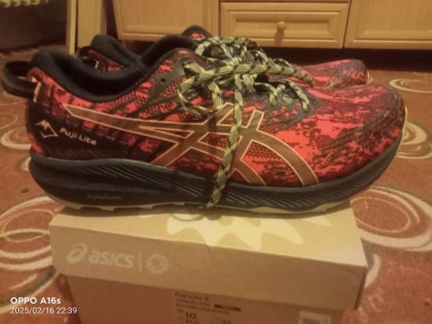 Asics Fuji lite 3 Elad,, hibtlan llapotban dobozban,ra 40000ft