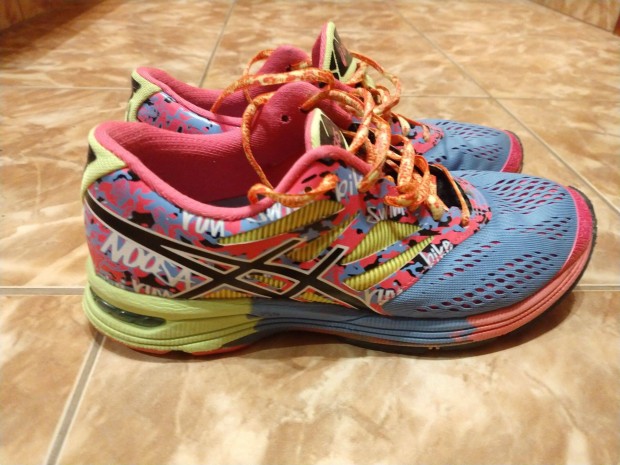 Asics Noosa Tri tiratlon fut cip 39