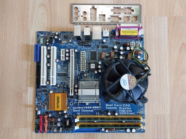 Asrock Conroe Presler alaplap, Core 2 Duo E7500