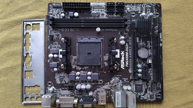 Asrock FM2A58M-DG3+ FM2 / FM2+ alaplap