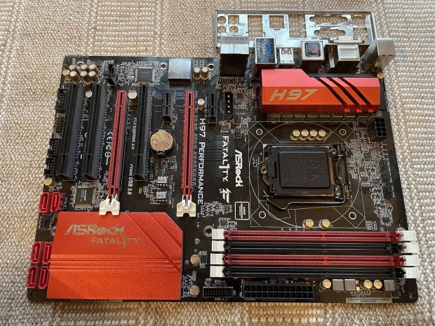 Asrock Fatal1ty H97 Performance LGA 1150 alaplap