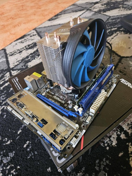 Asrock H61M-DGS R 2.0 + i5 3470 + 8Gb RAM + Deepcool Gammax 300