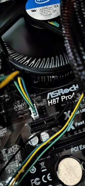 Asrock H87 pro 4 alaplap  4.gen