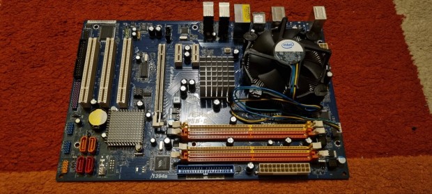 Asrock P5B-De alaplap processzorral