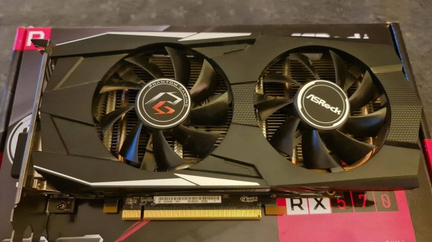 Asrock Radeon RX 570 8GB Gddr5 256bit Phantom Gaming OC Videokrtya