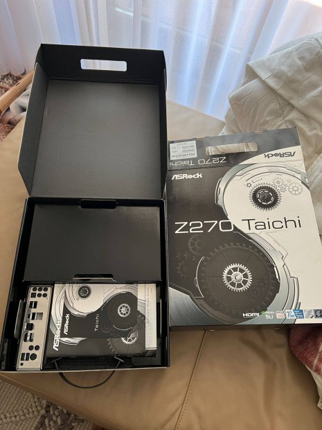 Asrock Taichi Z270 alaplap